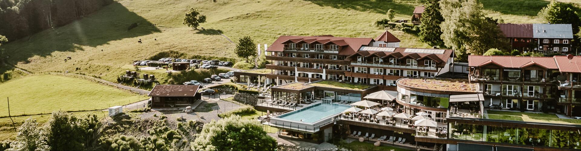 Hotel Bergkristall - Mein Resort im Allgäu cover